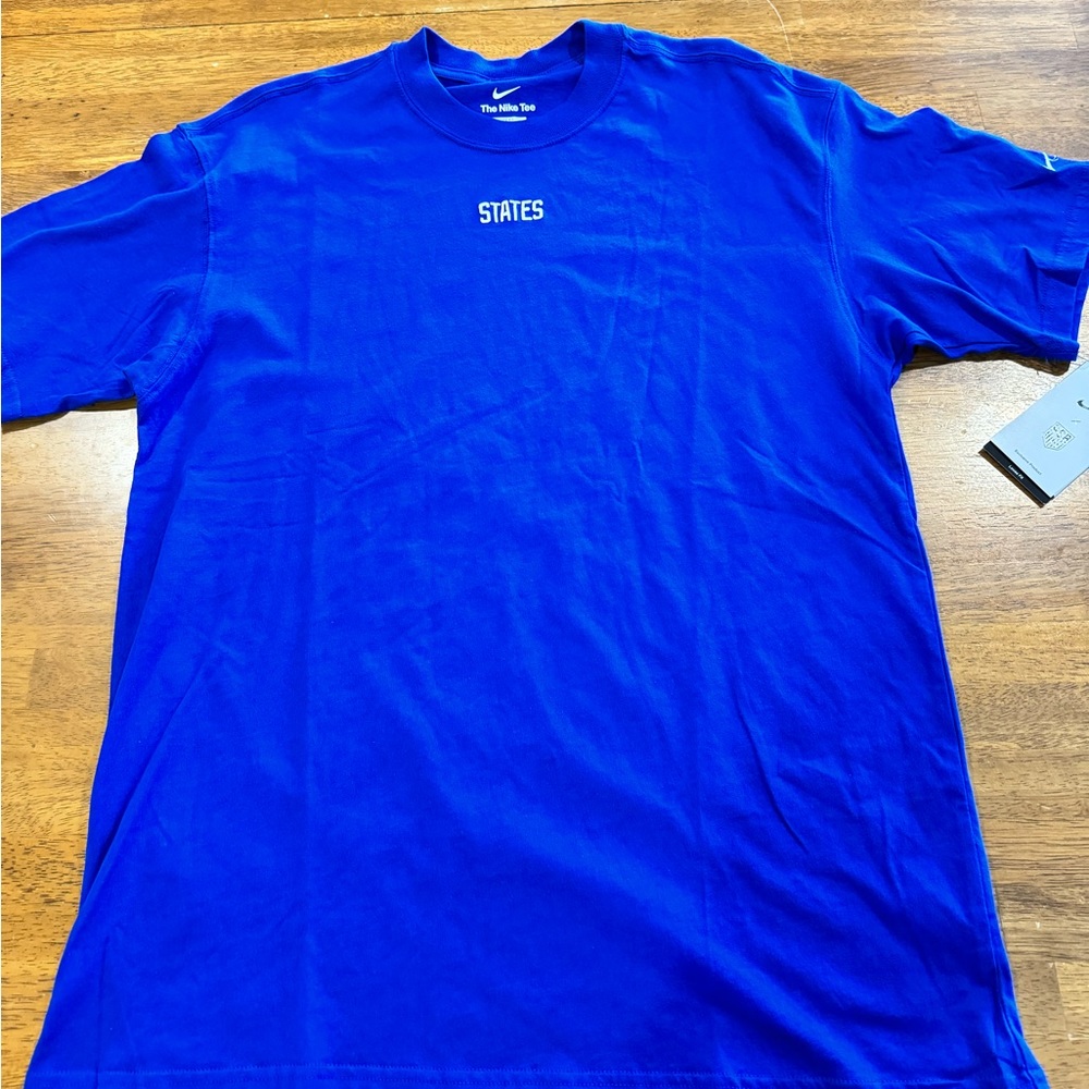Nike Mens Soccer Olympics States T-shirt Medium DO2844 452 Blue New With Tags